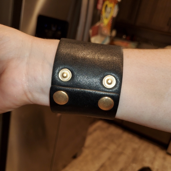 Rock cuff - Picture 3 of 4